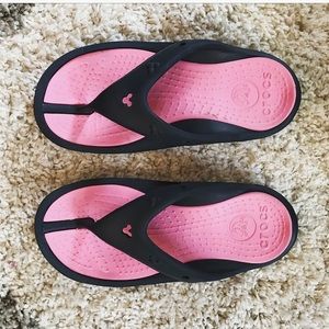DISNEY Crocs Sandals | size 10